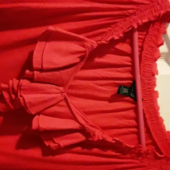 Top - Picture 2 of 6